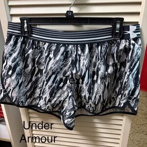 Under Armour Monochrome Patterned Shorts